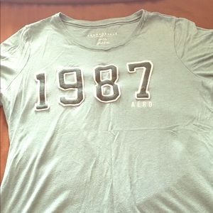 Aeropostale ladies green T-shirt. Size XL